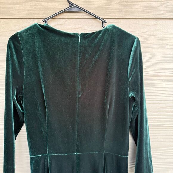 Eliza J green velvet side gathered special occasion holiday dress - Picture 5 of 6